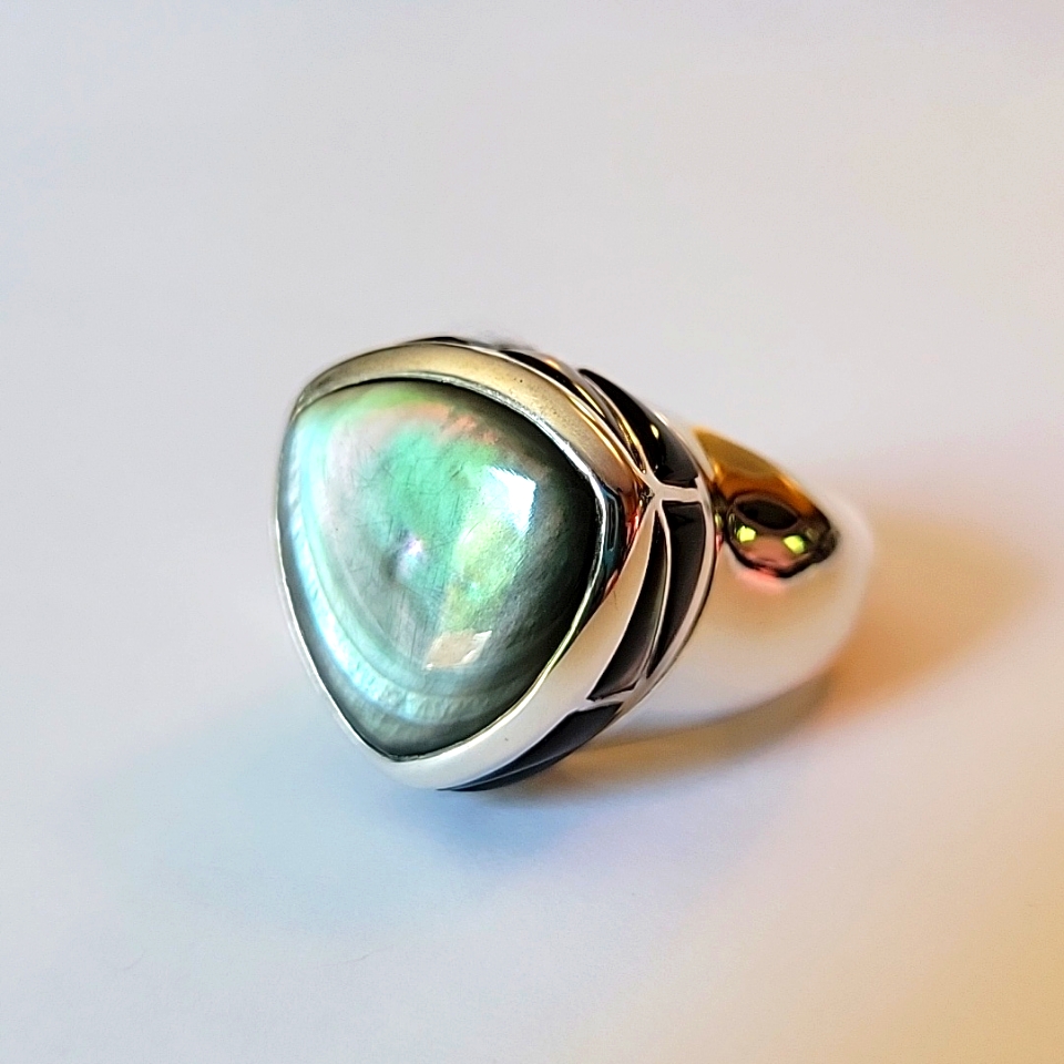 Barse Vintage Sterling Silver (Looks Like Inlaid Shell) Ring